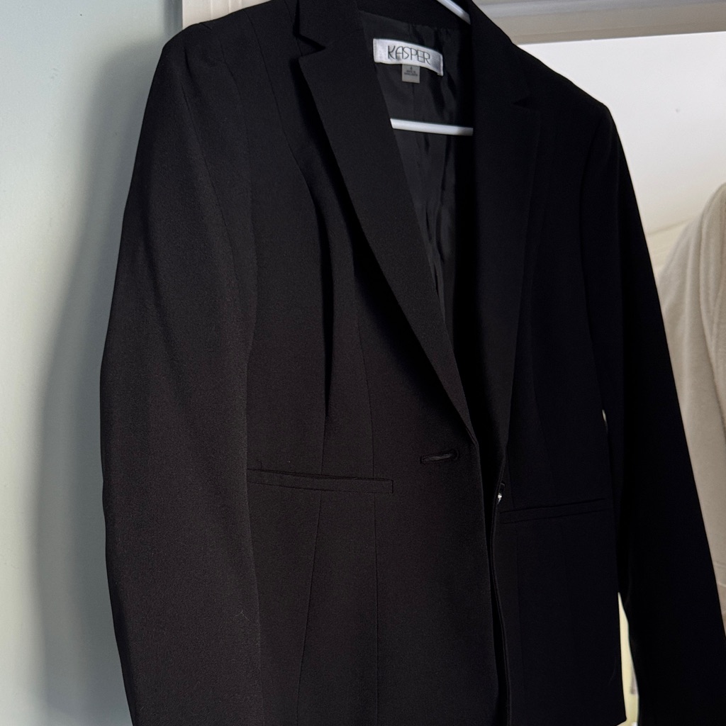 Kasper Women's Black Blazer